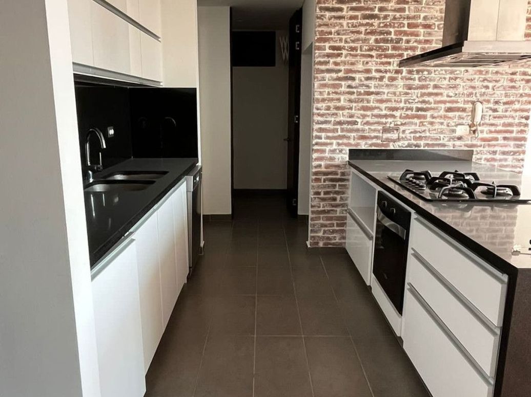 Apartamento de 3 alcobas en venta en Cantalejo, Bogotá, 154 m² · foto 7 de 20