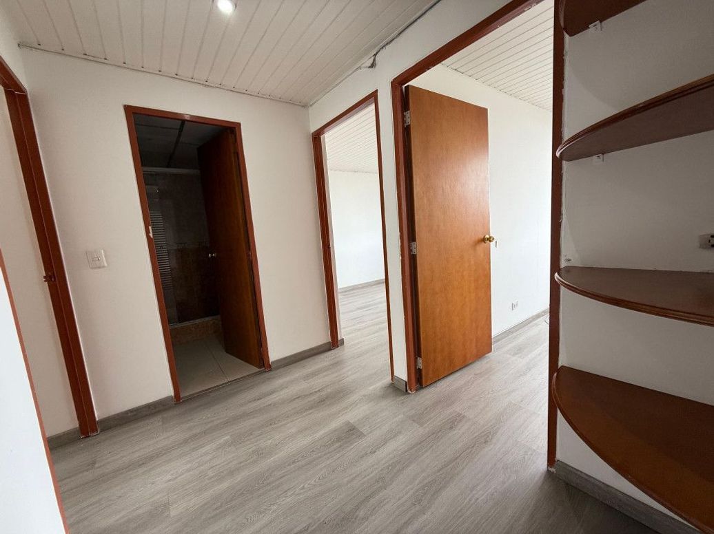 Apartamento de 3 alcobas en venta en Mónaco, Bogotá, 98 m² · foto 10 de 20
