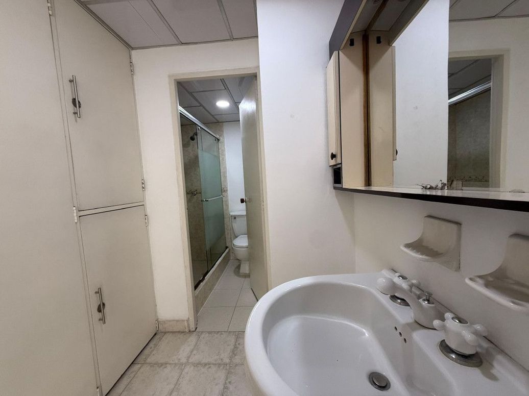 Apartamento de 3 alcobas en venta en Mónaco, Bogotá, 98 m² · foto 18 de 20