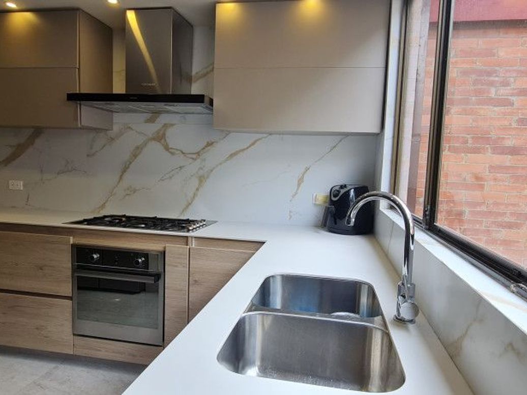 Apartamento de 2 alcobas en venta en Santa Ana Oriental, Bogotá, 108 m² · foto 6 de 20