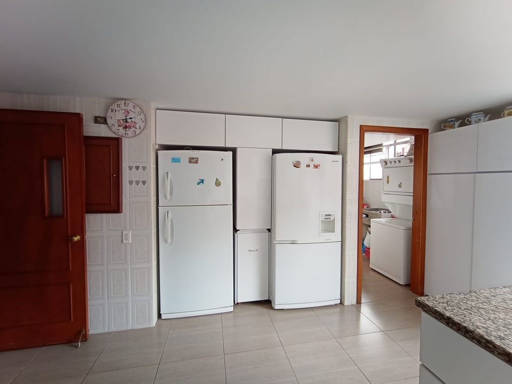 Apartamento de 5 alcobas en venta en Ciudad Salitre Occidental, Bogotá, 300 m² · foto 11 de 20