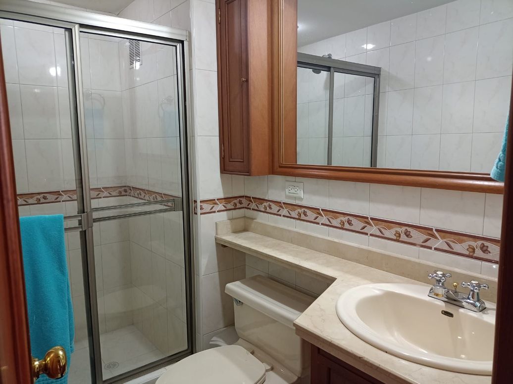 Apartamento de 5 alcobas en venta en Ciudad Salitre Occidental, Bogotá, 300 m² · foto 12 de 20