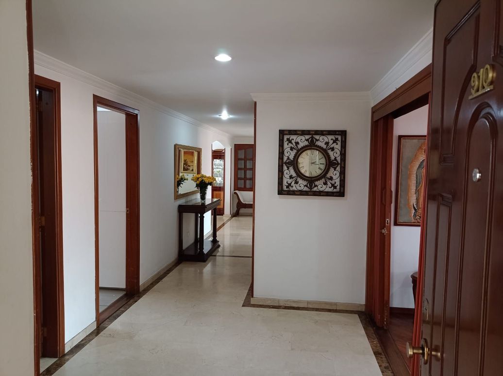 Apartamento de 5 alcobas en venta en Ciudad Salitre Occidental, Bogotá, 300 m² · foto 9 de 20