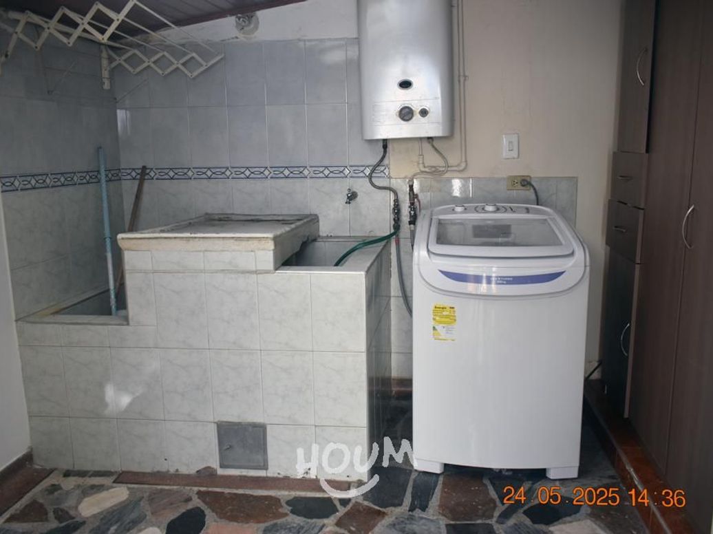 Casa de 4 alcobas en venta en Modelia, Bogotá, 400 m² · foto 16 de 20