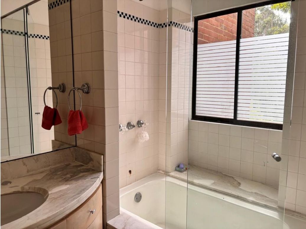 Apartamento de 3 alcobas en venta en Montearroyo, Bogotá, 250 m² · foto 12 de 12