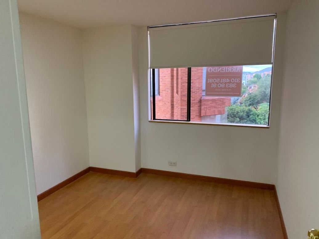 Apartamento de 3 alcobas en venta en San José Del Prado, Bogotá, 107 m² · foto 13 de 19