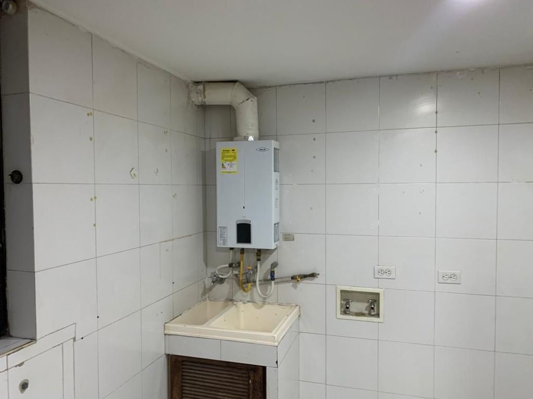 Apartamento de 3 alcobas en venta en San José Del Prado, Bogotá, 107 m² · foto 8 de 19