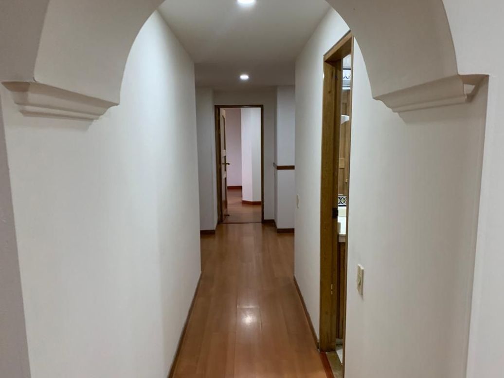 Apartamento de 3 alcobas en venta en San José Del Prado, Bogotá, 107 m² · foto 17 de 19
