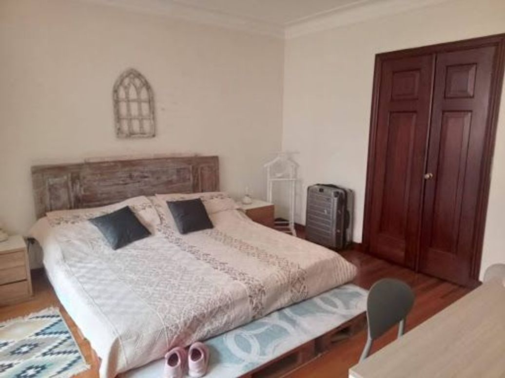 Casa de 7 alcobas en venta en La Salle, Bogotá, 550 m² · foto 12 de 20