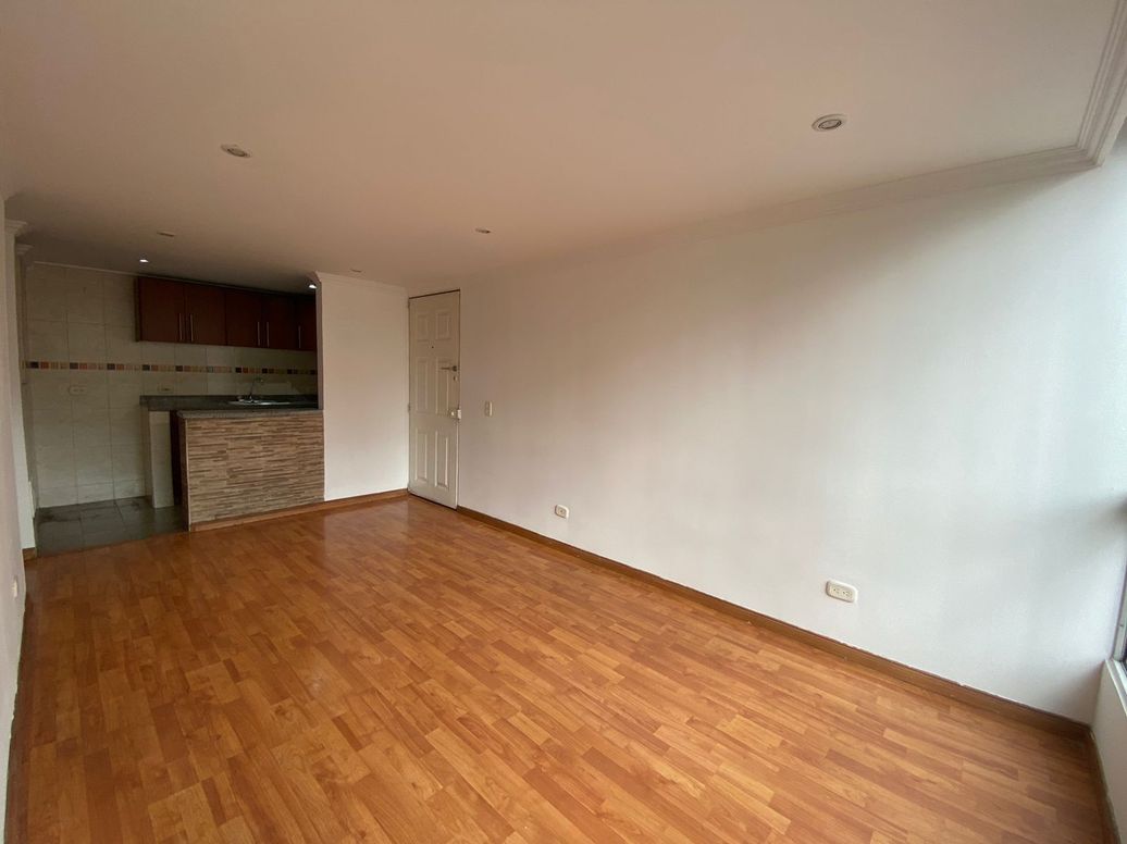 Apartamento en arriendo en Cjr El Manantial, Bogotá · foto 3 de 18