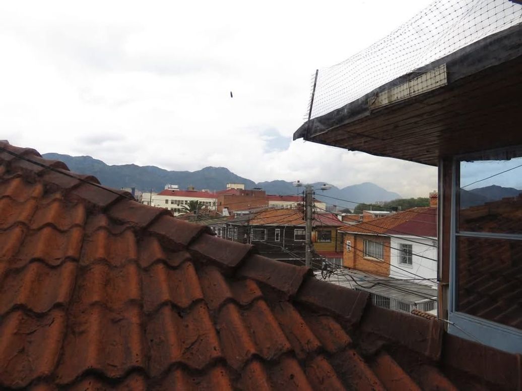 Casa de 6 alcobas en venta en Modelo Norte, Bogotá, 176 m² · foto 11 de 12
