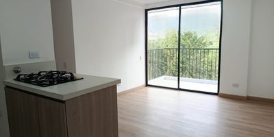 Apartamento para estrenar en excelente sector residencial, con ubicacion estrategica que ofrece acceso rapido a vias principales, transporte publico, centros comerciales, colegios y servicios esenciales. El conjunto cuenta con vigilancia 24 horas, zonas comunes, areas verdes y espacios para compartir en familia. Disfruta de un entorno moderno, seguro y con alta valorizacion. Ideal para vivir o invertir! Que esperas para agendar tu visita y conocer tu nuevo hogar?