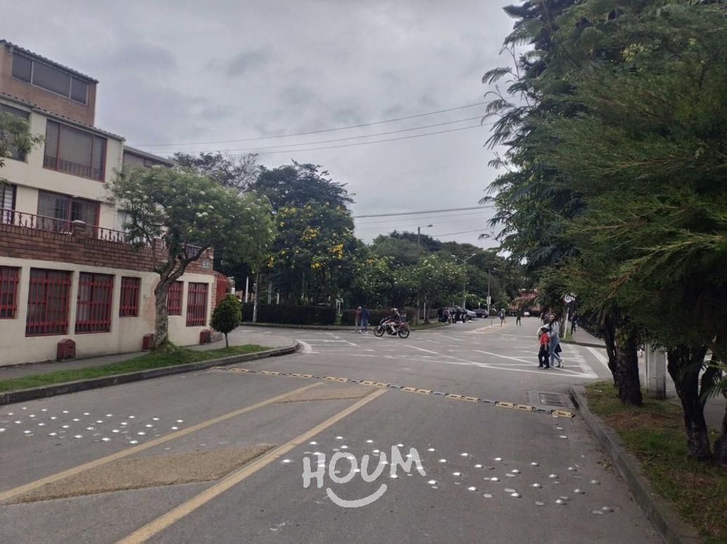 Casa de 4 alcobas en venta en Cr Portales Del Norte Et. Ii, Bogotá, 108 m² · foto 3 de 19