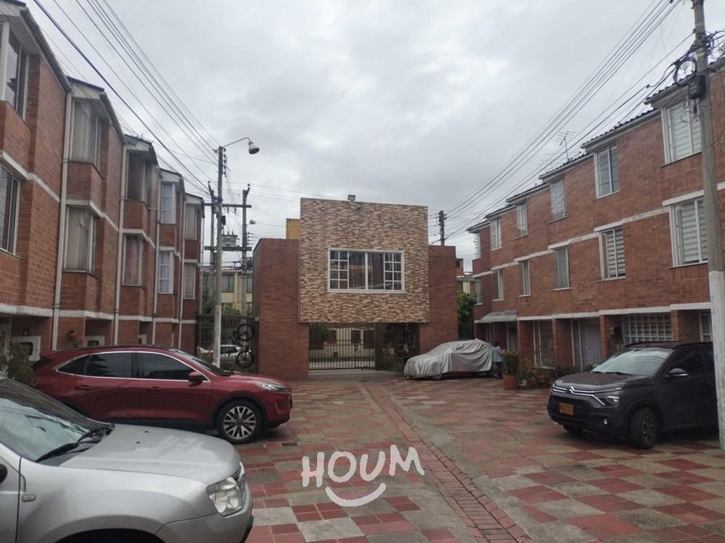 Casa de 4 alcobas en venta en Cr Portales Del Norte Et. Ii, Bogotá, 108 m² · foto 5 de 19