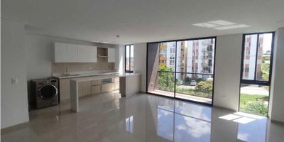 Hermoso Apartamento para estrenar de 84mts, 2 habitaciones con clóset, habitación principal con baño y vestir,baños social,sala comedor,balcón,cocina integral con gas por red,zona de ropas,parqueadero. Unidad cerrada con vigilancia, ascensor, jacuzzi,sauna,turco,piscina, Cerca a la Autopista Medellín-Bogota,facilidad de transporte,supermercados,zonas verdes
