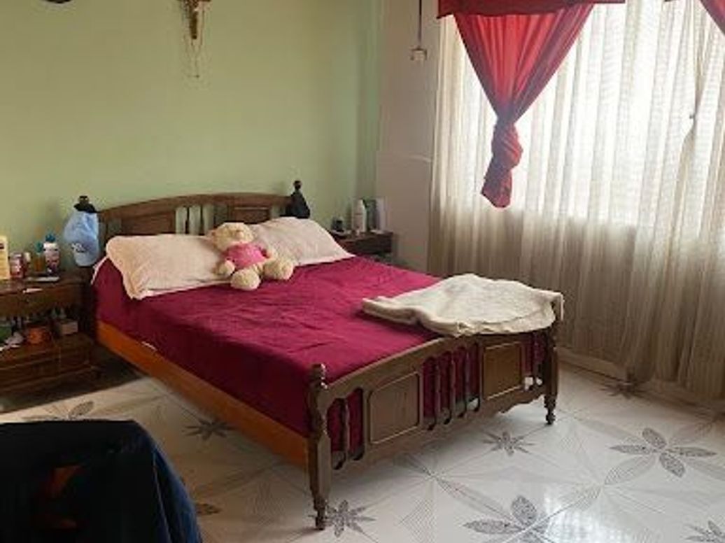 Casa de 7 alcobas en venta en Engativa Centro, Bogotá, 230 m² · foto 11 de 16