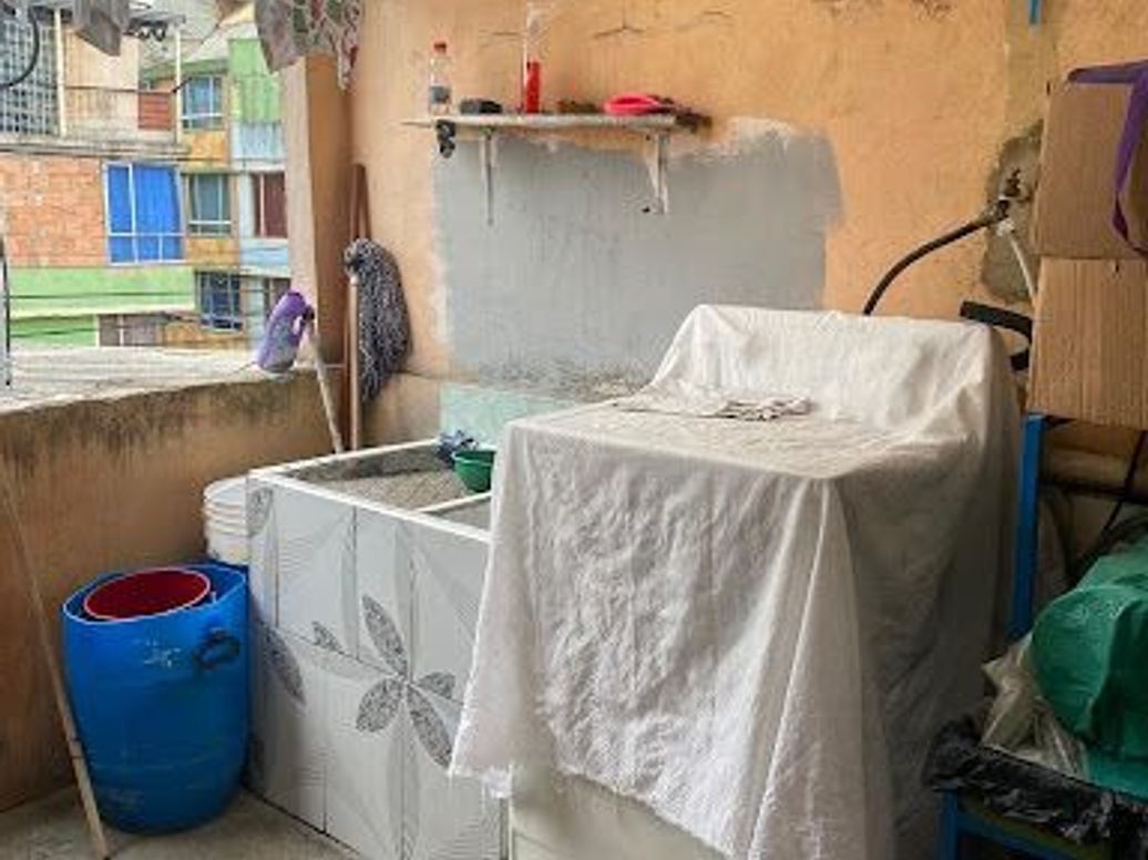 Casa de 7 alcobas en venta en Engativa Centro, Bogotá, 230 m² · foto 13 de 16