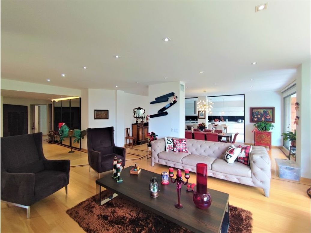 Apartamento de 4 alcobas en venta en Sotileza, Bogotá, 440 m² · foto 10 de 20