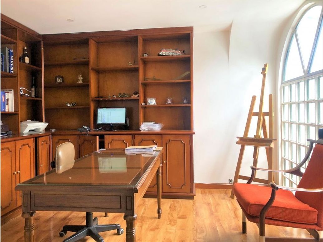 Casa de 4 alcobas en venta en Pontevedra, Bogotá, 254 m² · foto 5 de 20
