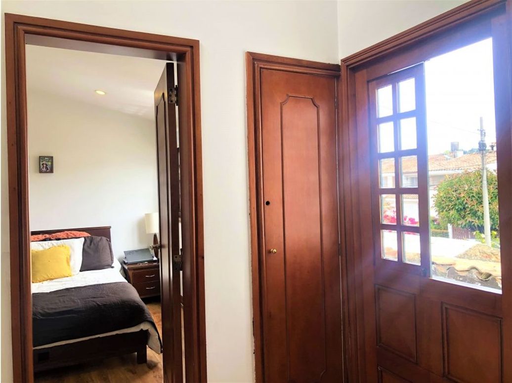 Casa de 4 alcobas en venta en Pontevedra, Bogotá, 254 m² · foto 12 de 20