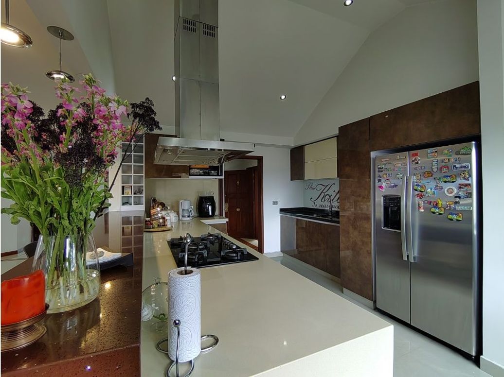 Apartamento de 4 alcobas en venta en Casa Blanca Suba, Bogotá, 240 m² · foto 13 de 20