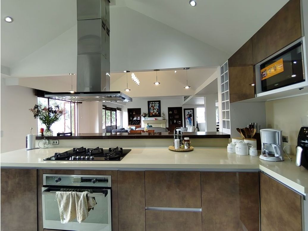 Apartamento de 4 alcobas en venta en Casa Blanca Suba, Bogotá, 240 m² · foto 14 de 20