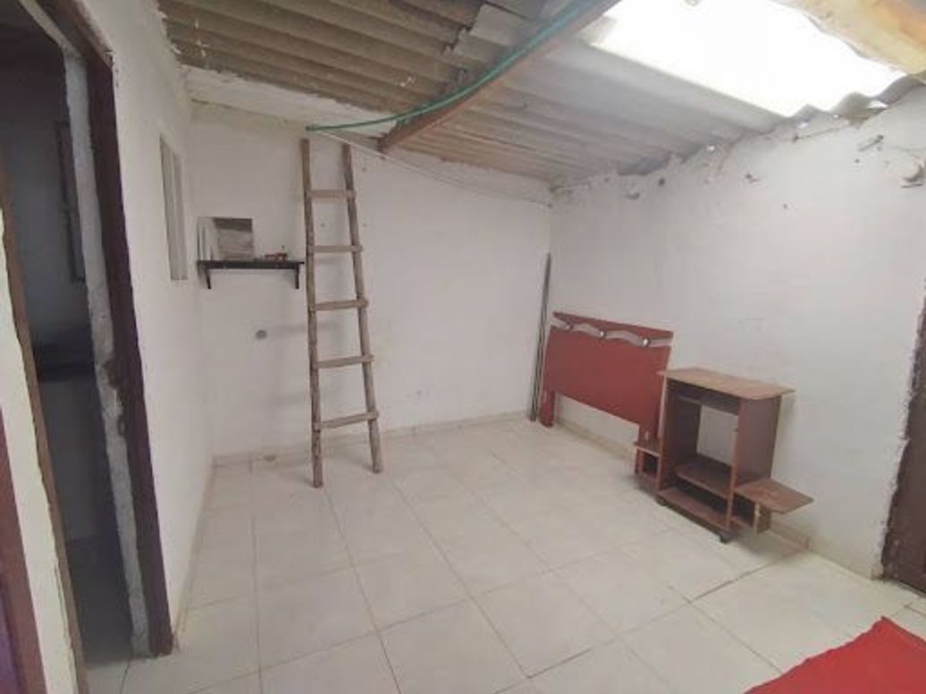 Casa de 5 alcobas en venta en Alfonso López Sector El Progreso, Bogotá, 142 m² · foto 18 de 20