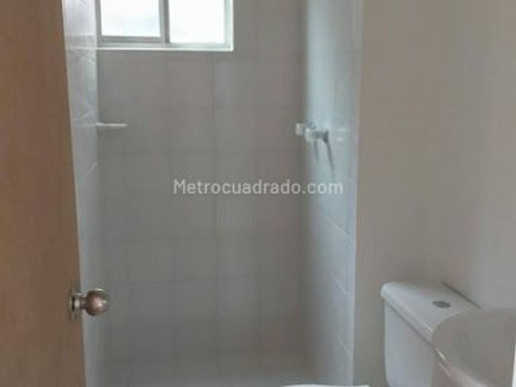Apartamento de 2 alcobas en venta en El Redil, Bogotá, 42 m² · foto 11 de 12