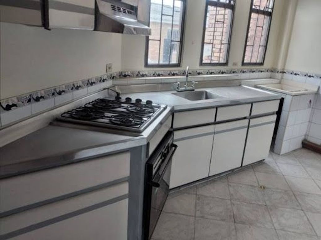 Apartamento de 3 alcobas en venta en Bosque De Modelia, Bogotá, 116 m² · foto 6 de 20