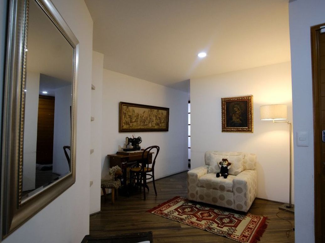 Apartamento de 2 alcobas en venta en Santa Bibiana, Bogotá, 150 m² · foto 2 de 13