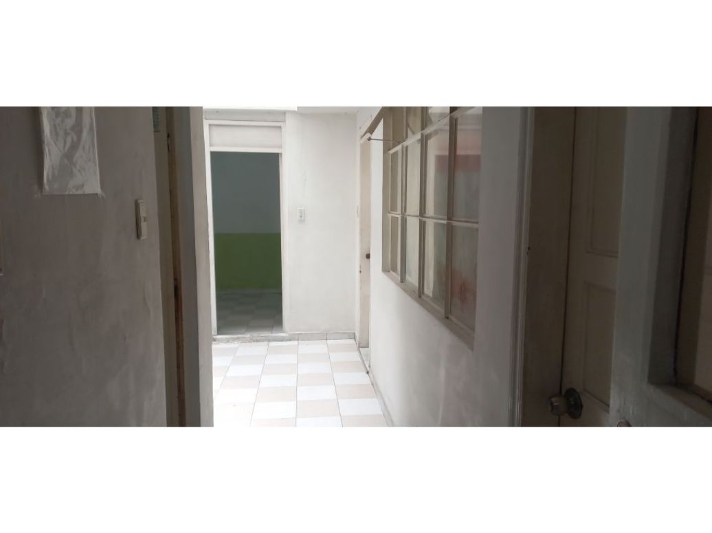 Casa de 7 alcobas en venta en La Campiña, Bogotá, 238 m² · foto 5 de 20