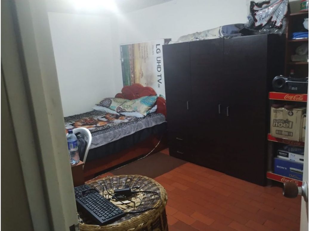 Casa de 7 alcobas en venta en La Campiña, Bogotá, 238 m² · foto 15 de 20