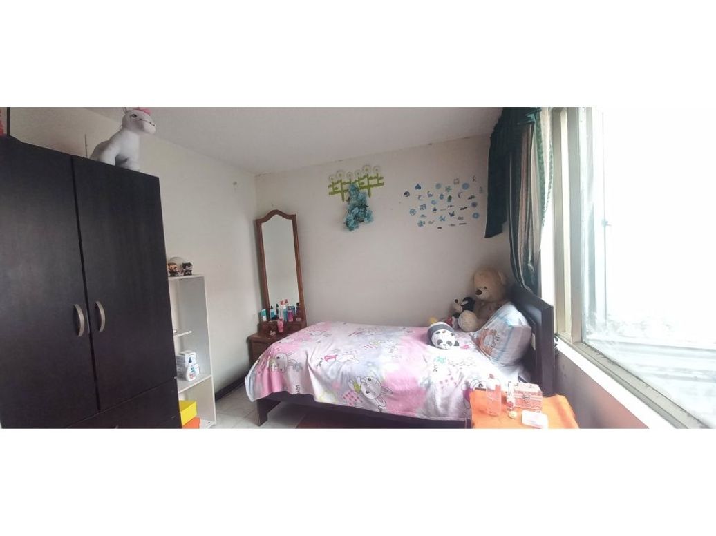 Casa de 6 alcobas en venta en Verbenal, Bogotá, 450 m² · foto 8 de 17