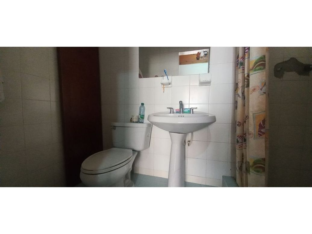Casa de 6 alcobas en venta en Verbenal, Bogotá, 450 m² · foto 12 de 17