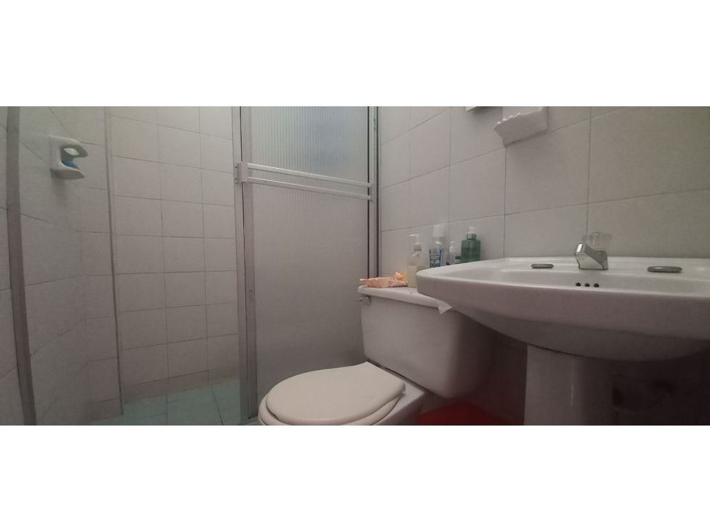 Casa de 6 alcobas en venta en Verbenal, Bogotá, 450 m² · foto 14 de 17