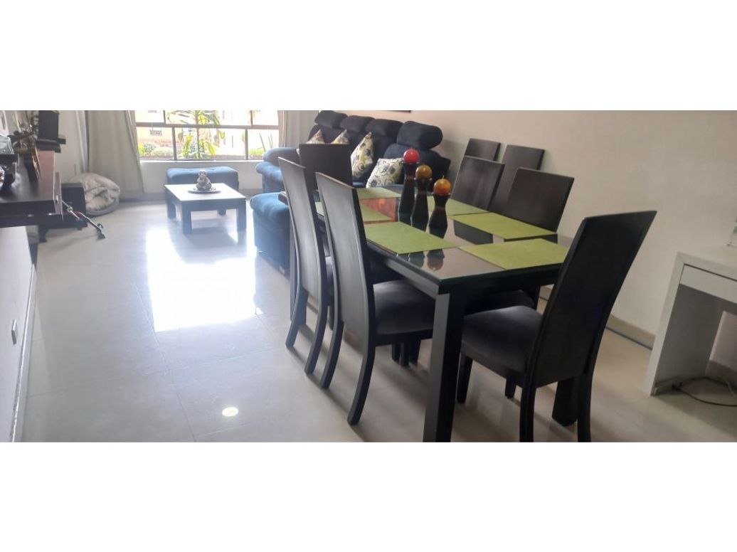 Apartamento de 3 alcobas en venta en La Campiña, Bogotá, 75 m² · foto 3 de 16