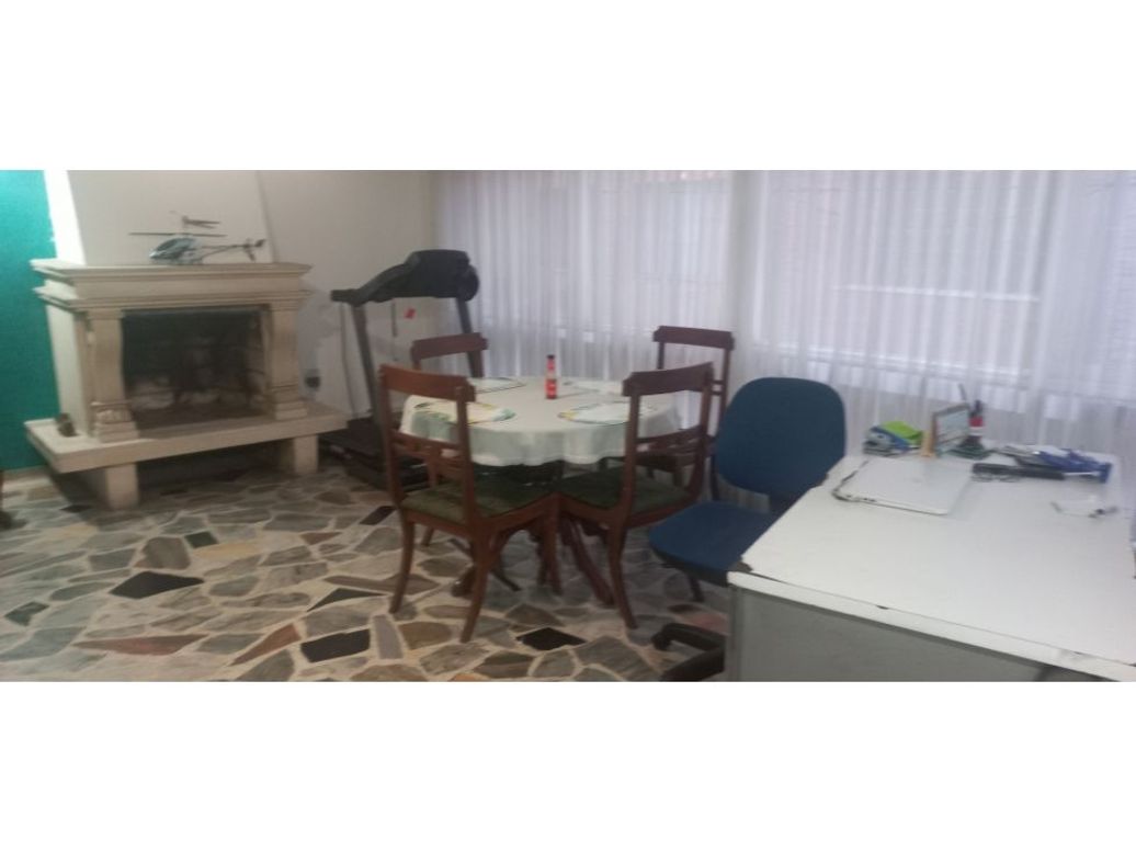 Casa de 6 alcobas en venta en Suba, Bogotá, 230 m² · foto 16 de 20