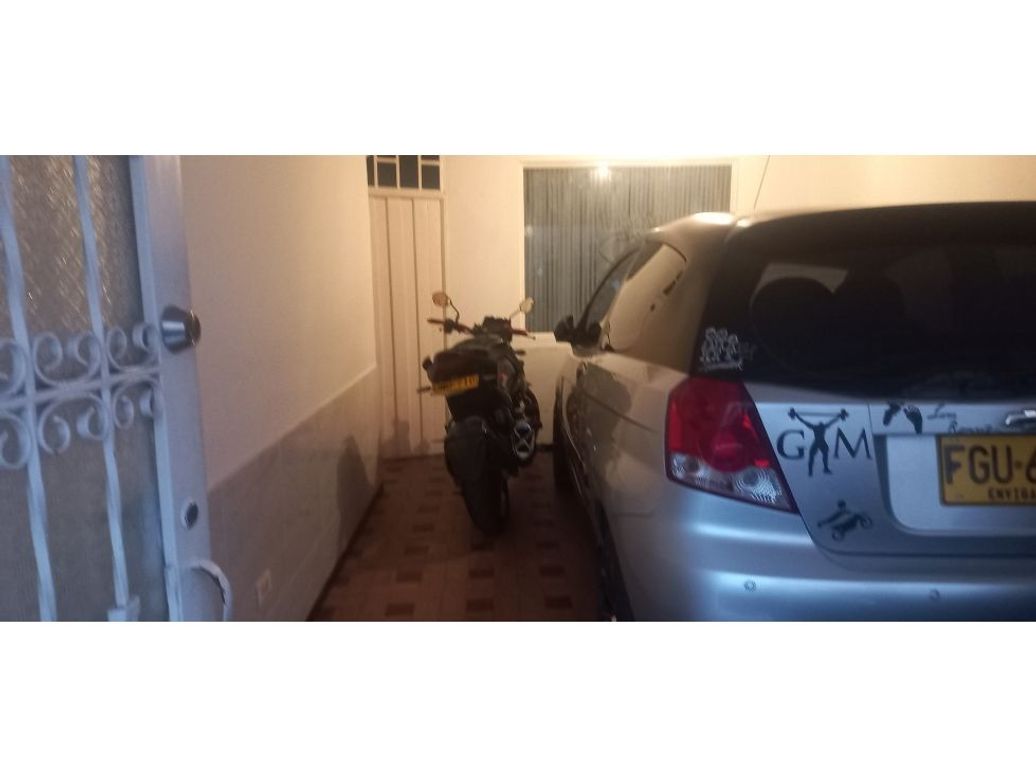 Casa de 6 alcobas en venta en Suba, Bogotá, 230 m² · foto 18 de 20