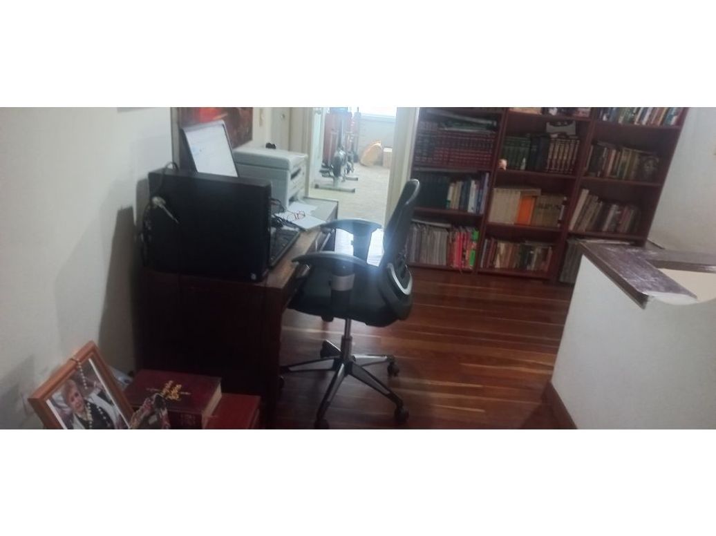 Casa de 4 alcobas en venta en Prado Veraniego Sur, Bogotá, 292 m² · foto 18 de 20