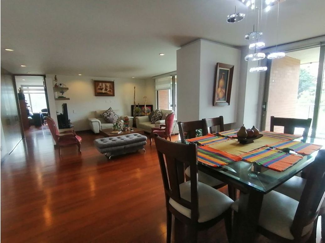 Apartamento de 3 alcobas en venta en Salitre, Bogotá, 150 m² · foto 4 de 19