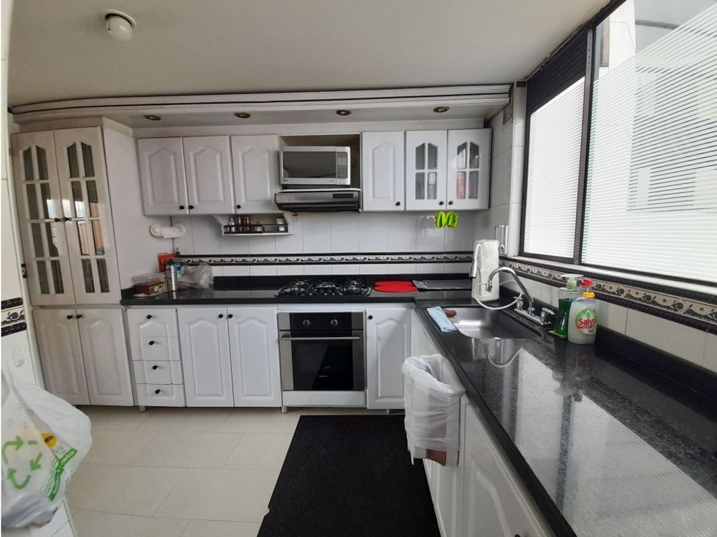 Apartamento de 5 alcobas en venta en Modelia, Bogotá, 163 m² · foto 8 de 20