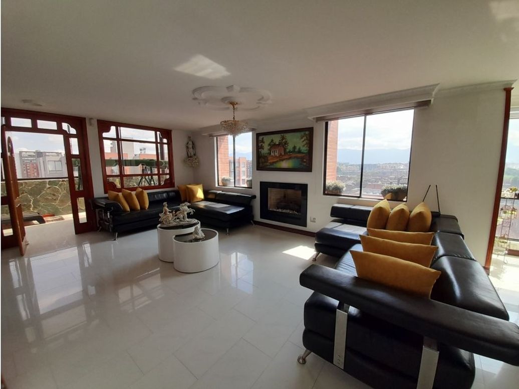 Apartamento de 5 alcobas en venta en Modelia, Bogotá, 163 m² · foto 2 de 20