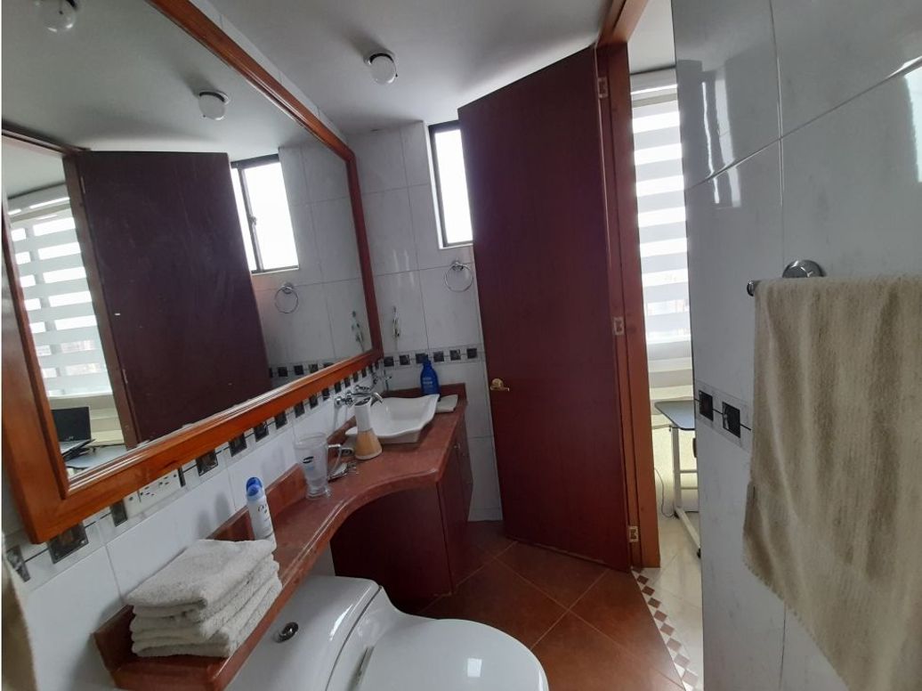 Apartamento de 5 alcobas en venta en Modelia, Bogotá, 163 m² · foto 18 de 20