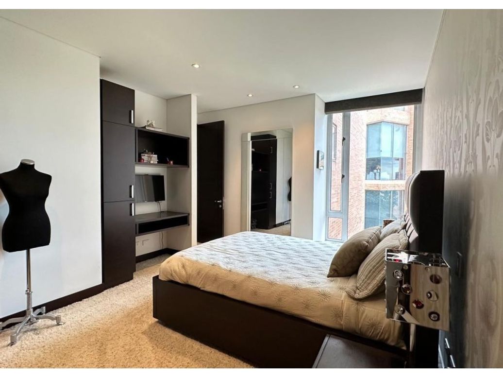 Apartamento de 3 alcobas en venta en Chapinero Alto, Bogotá, 300 m² · foto 5 de 20