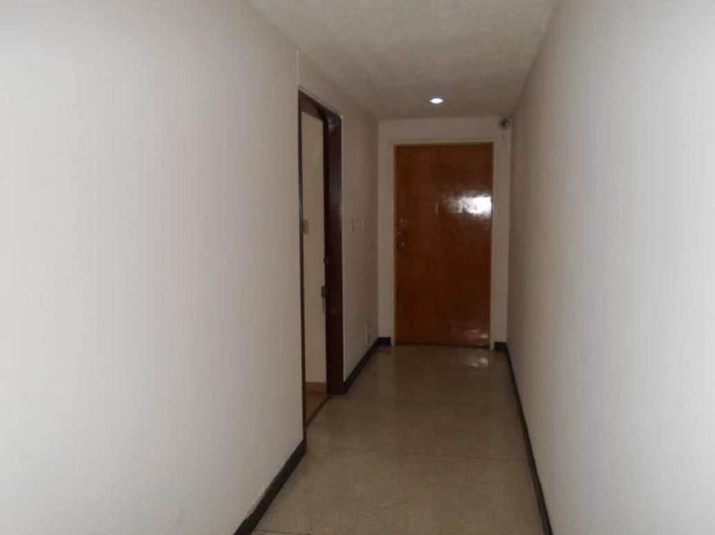 Apartaestudio en venta en Chapinero Central, Bogotá, 32 m² · foto 6 de 20