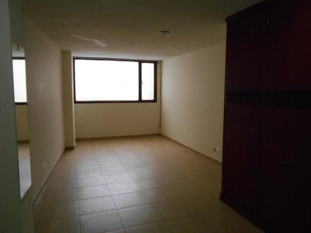 Apartaestudio en venta en Chapinero Central, Bogotá, 32 m² · foto 8 de 20