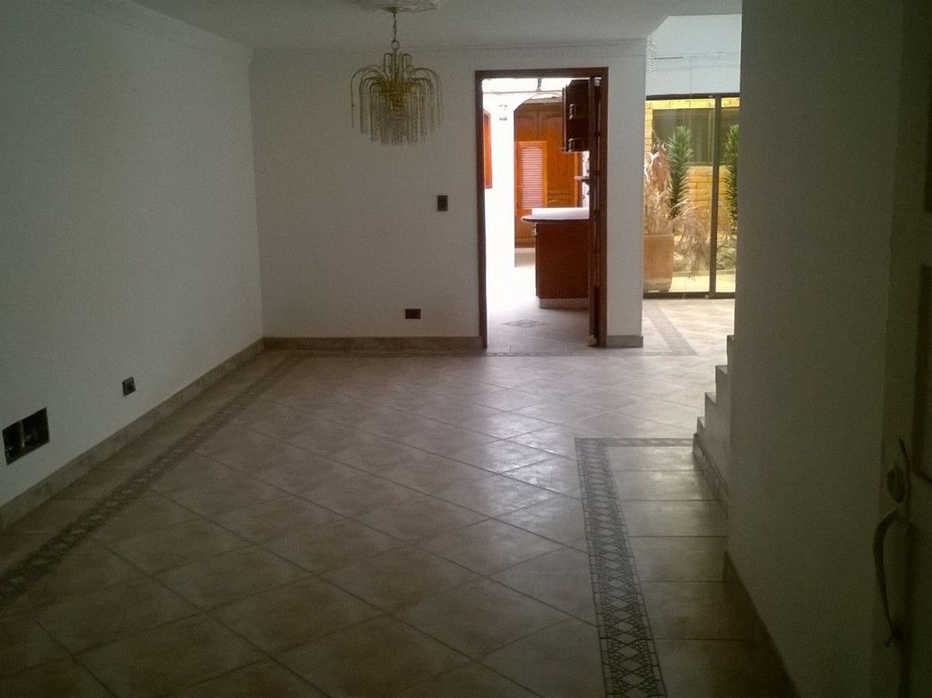 Casa de 5 alcobas en venta en Mónaco, Bogotá, 272 m² · foto 9 de 17