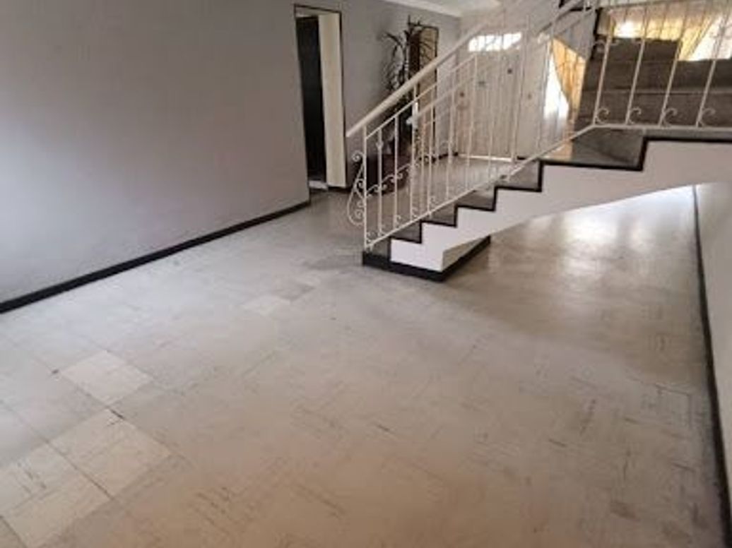 Casa de 4 alcobas en venta en La Estradita, Bogotá, 270 m² · foto 5 de 20