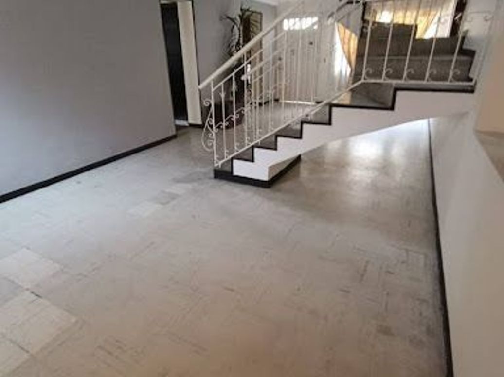 Casa de 4 alcobas en venta en La Estradita, Bogotá, 270 m² · foto 4 de 20