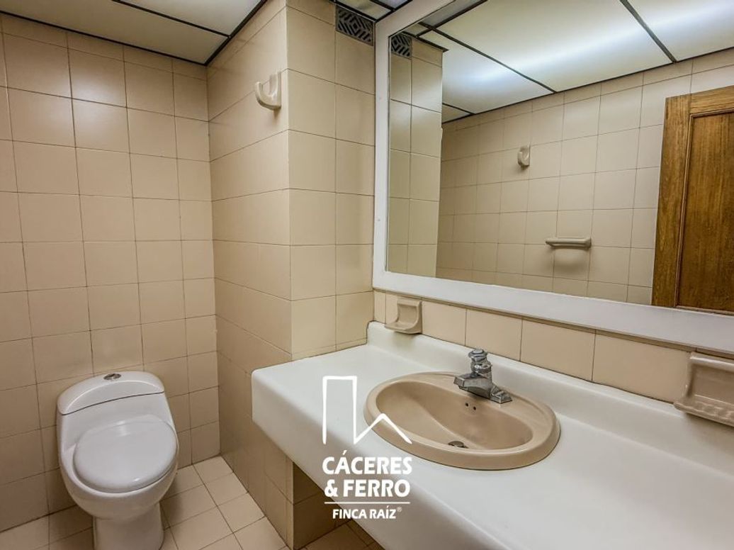 Apartamento de 3 alcobas en venta en Rincon Del Chicó, Bogotá, 198 m² · foto 4 de 20